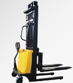 Electric forklifts for loading, unloading, and handling goods in high platform warehouses
