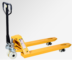 Manual hydraulic forklift for cargo handling