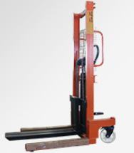 Hydraulic stacker crane cannot be used for high-altitude operations