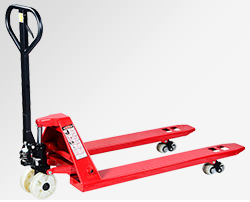 The wood factory uses manual hydraulic trucks to transport wood