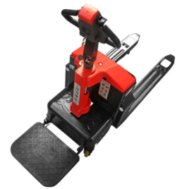 What issues should be noted during the operation of the forward moving electric forklift